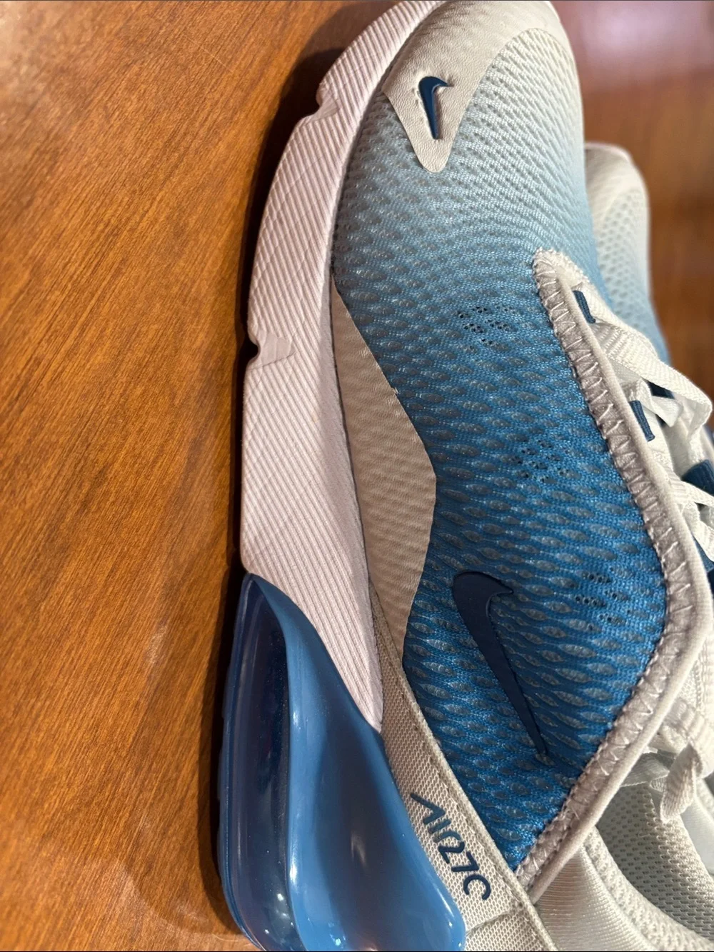 Nike Kids Air 270 White and Blue Gradient Sneakers